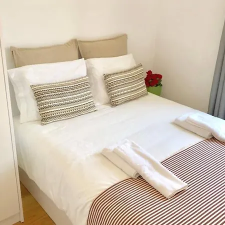 32 3 - Life Private Apartment, Bairro Alto * ליסבון